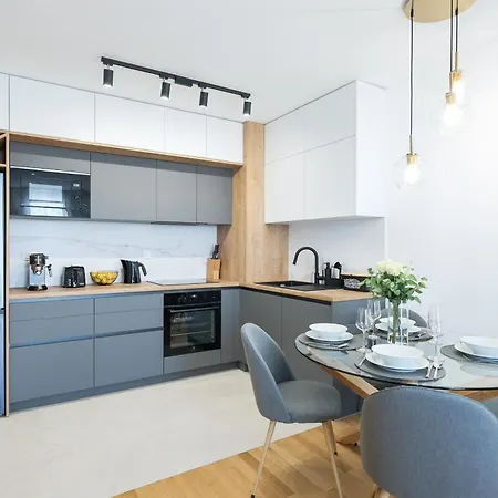 Διαμέρισμα Alpha Level