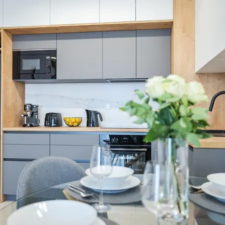 Διαμέρισμα Alpha Level